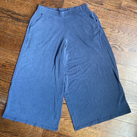 Oak + Fort Flowy Dark Dusty Blue Culottes - Small - Picture 2 of 6